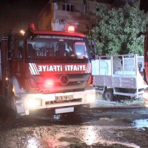 avcilarda tekstil atolyesinde yangin 8lKMA5J9