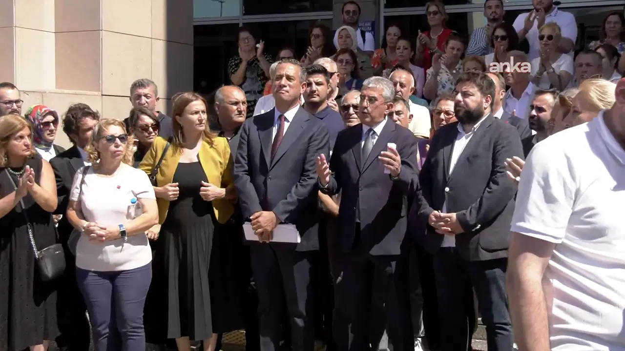 chpden caglayanda carpici iddialar aziz ihsan aktasin yurt disina kacmasi mi tesvik ediliyor uaeOwZZy