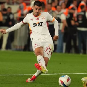 galatasarayda ayrilik 24 saat icinde kesinlesiyor 5ccHZ8hg