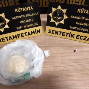 kutahyada uyusturucu operasyonu 2 tutuklama MeJhQu3V