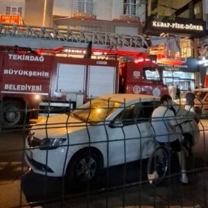 restoran bacasinda dumanlar yukseldi iy1qscqJ