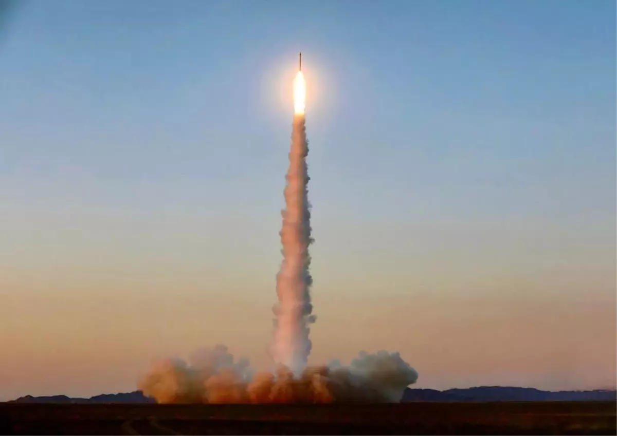 cin uzaya uydu grubu gonderdi m3vInMkQ