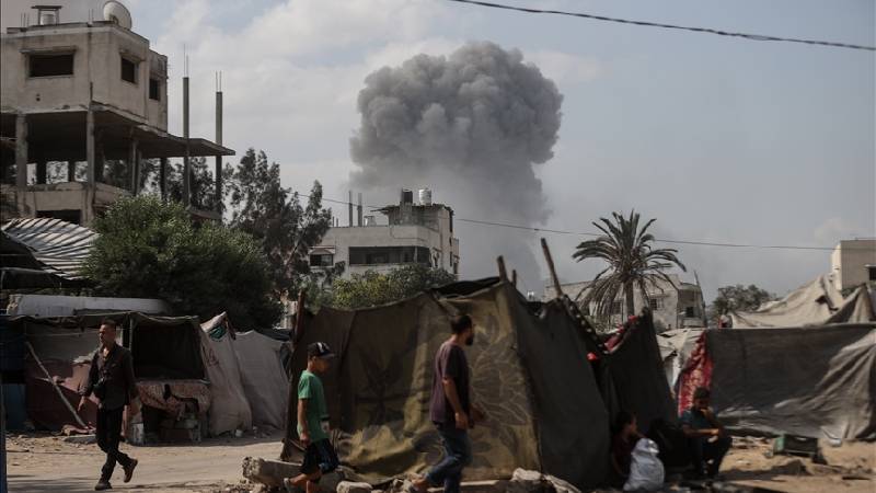 dunya genelinde 400u askin sarkici ve sanatci soykirima muzik yok sloganiyla israili boykot etti V9gkXFD8