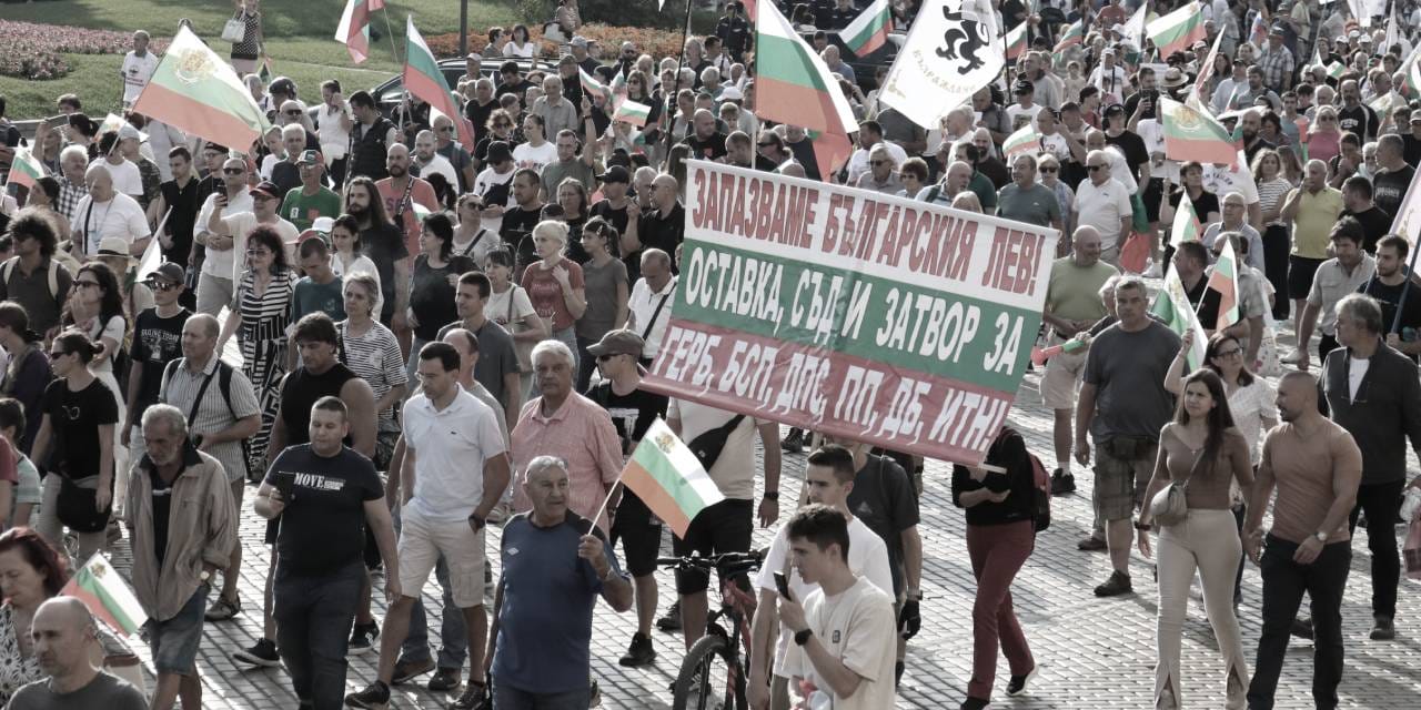 komsunun isyani turkiyeyi kiskandirdi tek sebebi euro IKQFLCu7