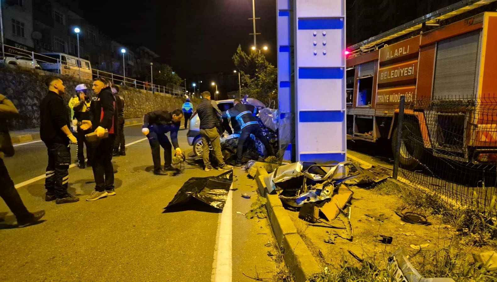 zonguldakta otomobil ust gecide carpti 2 olu Y62QJbrz