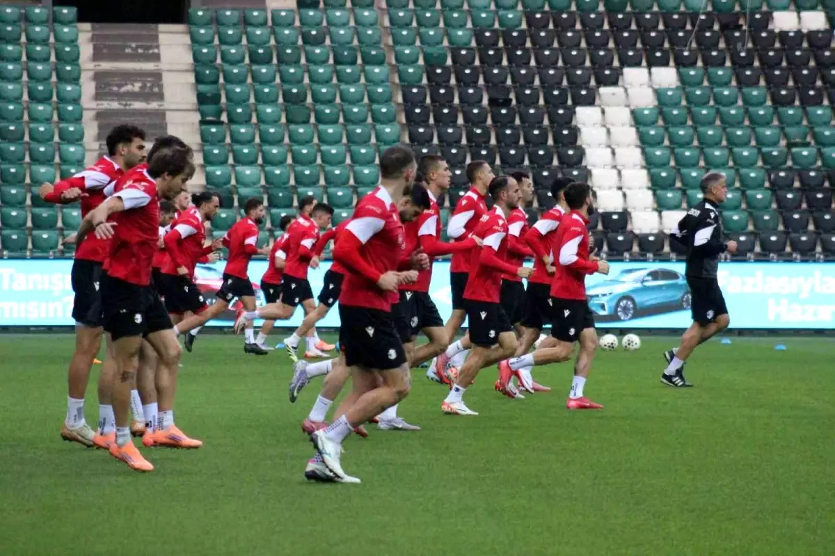 gurcistan turkiye maci icin kocaelide son antrenmanini yapti j9uKDAF4.jpg