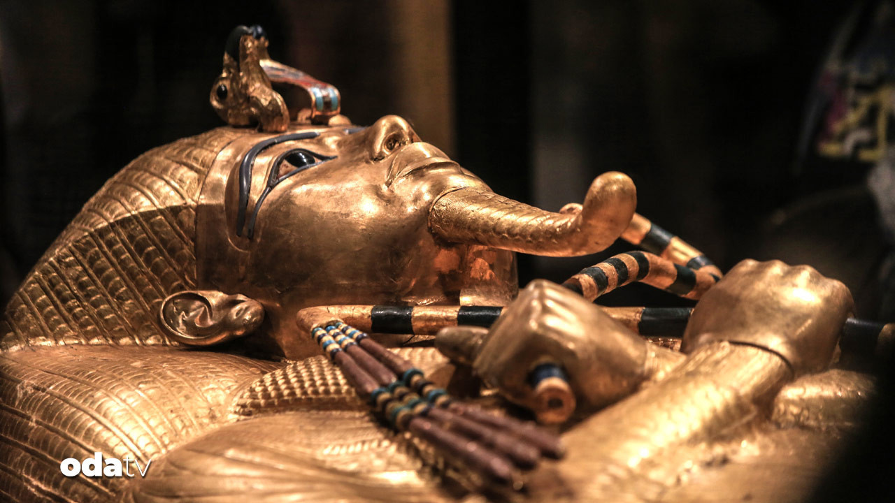 altindan tabut sergilendi QZqGtfAJ.jpg