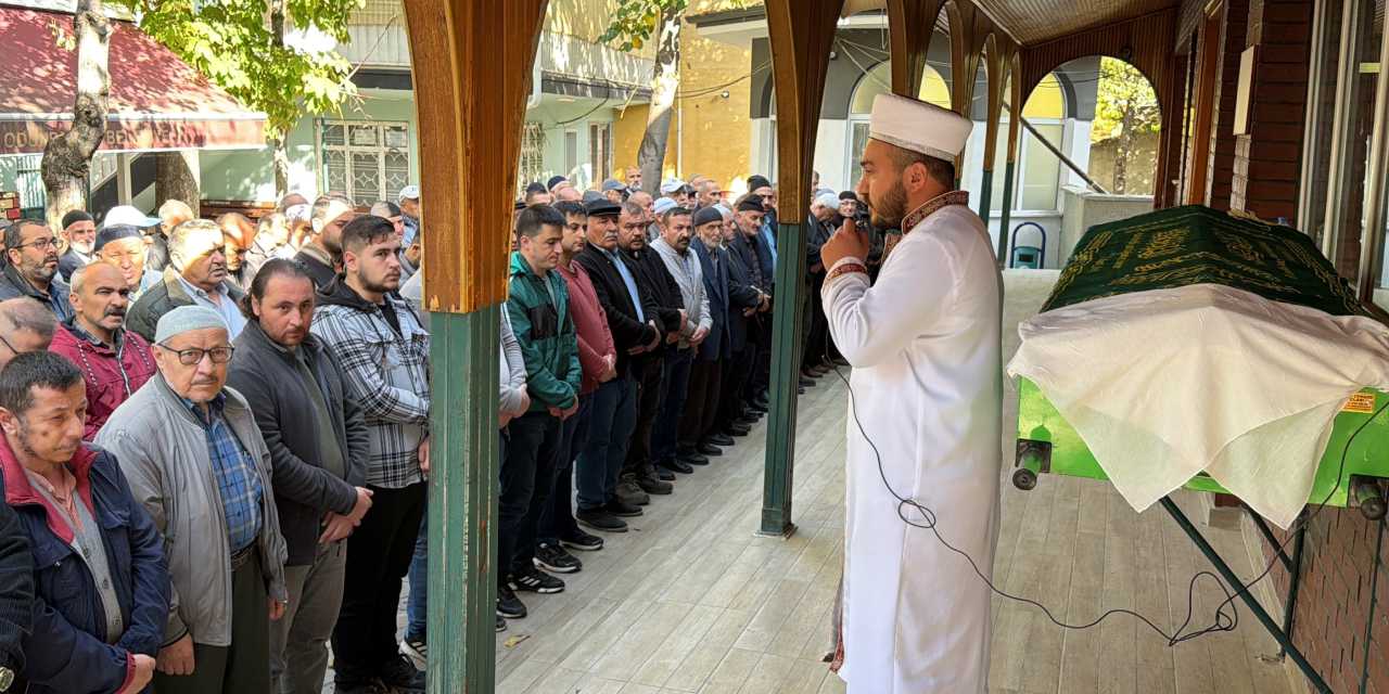 evinde bogazi kesilmis halde bulunmustu engelli oglu adliyeye sevk edildi jbrjYcbX.jpg