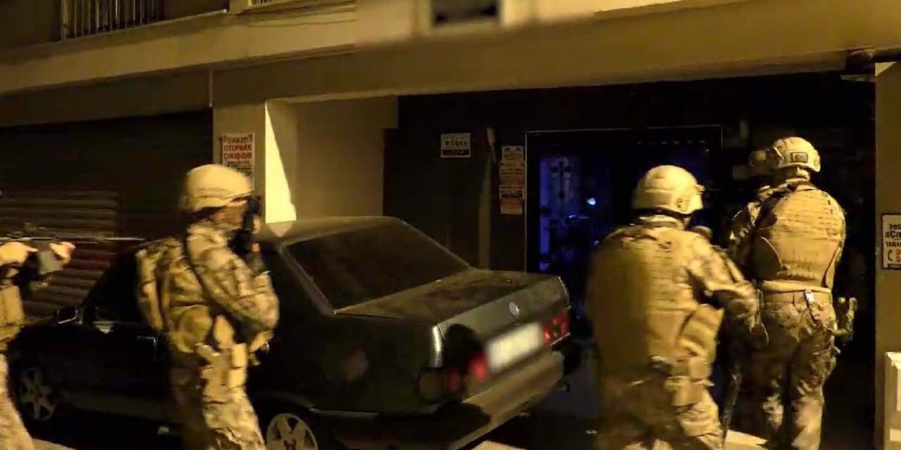 istanbulda 40 adrese es zamanli kacak alkol operasyonu Y7qWRtdf.jpg