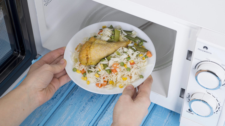 mikrodalga firinlar besin degerini yok ediyor mu bilim insanlari yanitladi aiT7tdgO.jpg