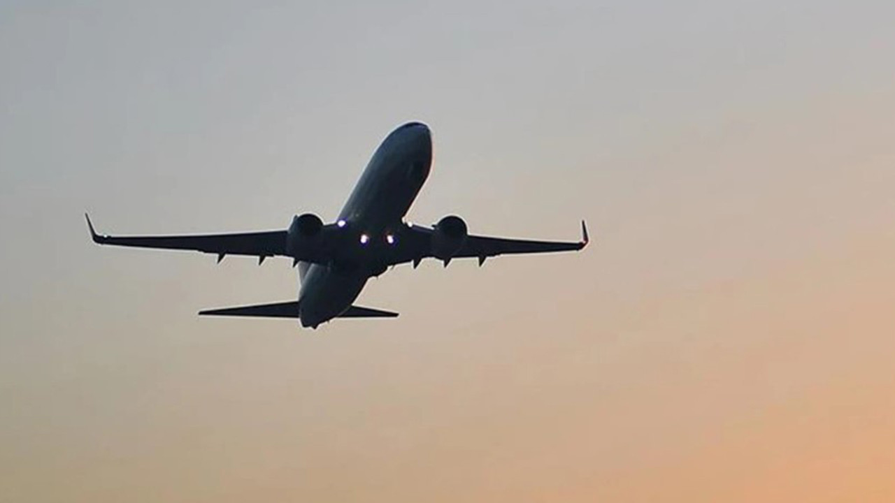 havada-panik-pilot-gokyuzunde-fenalasti-Q3IjGkuC